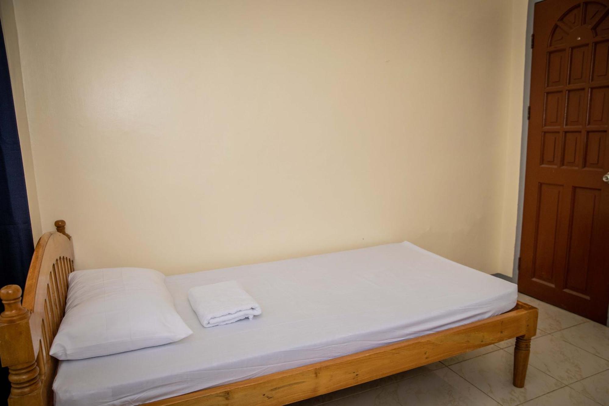 Fardesam - Budget Friendly Guest House Siquijor Esterno foto