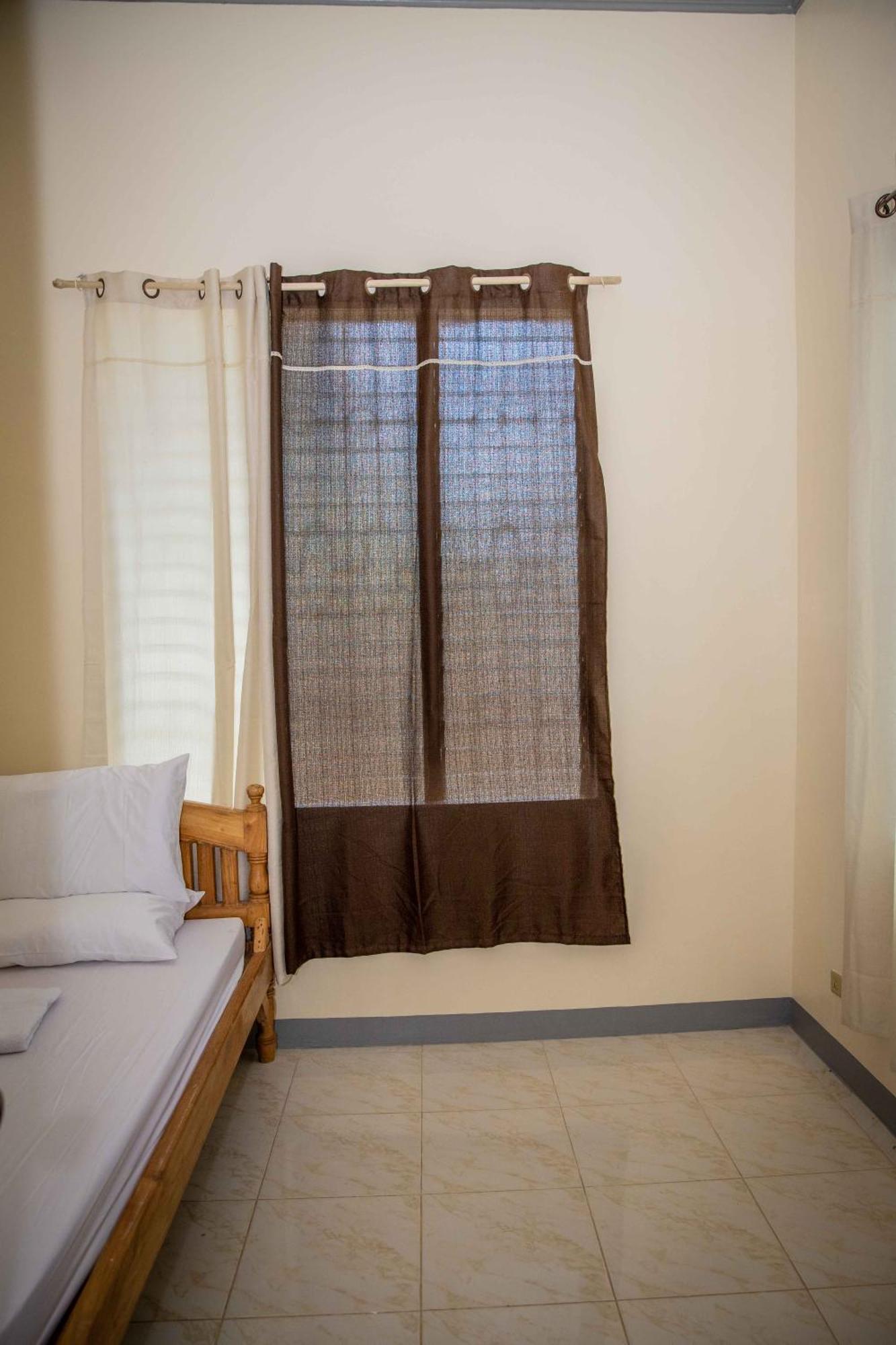 Fardesam - Budget Friendly Guest House Siquijor Esterno foto